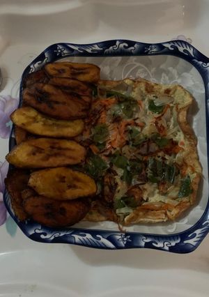 A picture of Plantain and fried egg.