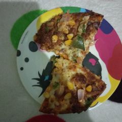 Baked pizza A picture of Baked pizza.