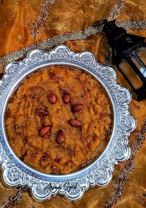 A picture of Sooji Baisan Ka Zaafrani Halwa.