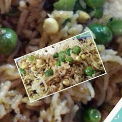 A picture of Corn peas pulao.