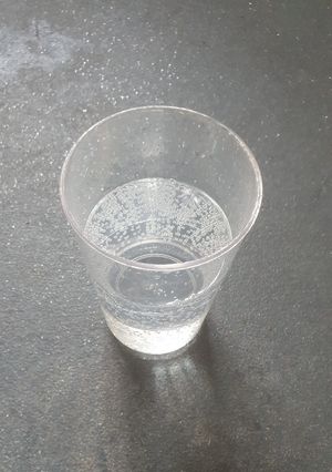 A picture of Cane Sugar Syrup Tonic Water.