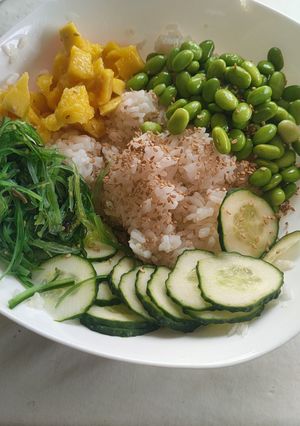 Una foto de Poke bowl vegano