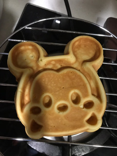 美式基礎鬆餅(Waffles) 的食譜成品照片