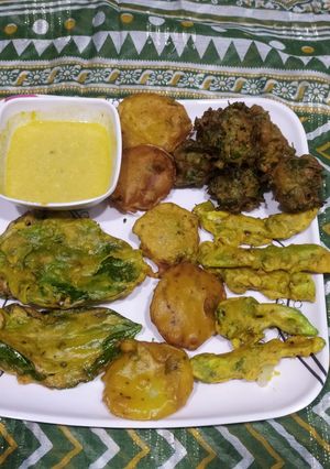 A picture of Pakora platter.