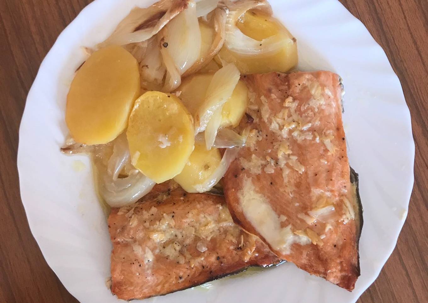 Filete de salm贸n al horno馃拑馃徎