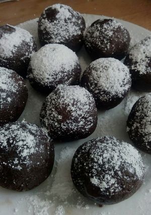 Фото Цукерки з манки 🍮.