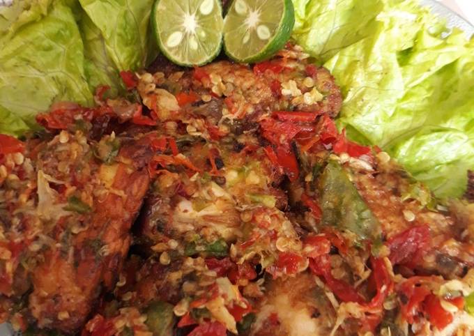 Ayam geprek ala ala