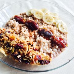 A picture of Pearl Barley Porridge Sugar Free.