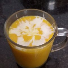 A picture of Rich Mango creamy drink.