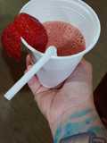 Licuado de cerezas, frutillas, banana y damasco