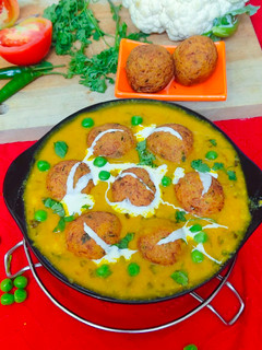 गोभी आलू कोफ्ता (gobhi aloo kofta recipe in Hindi) रेसिपी मुख्य फोटो