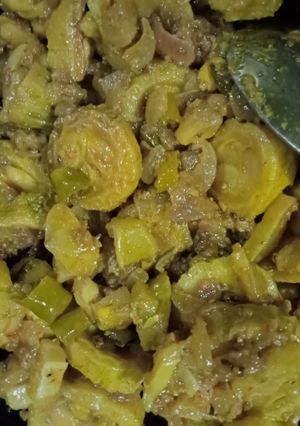 A picture of Karela.