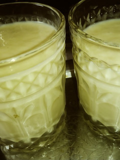 A picture of Mango shake.