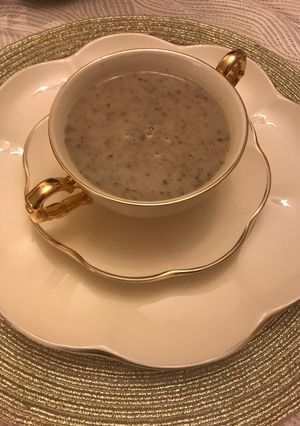 صورة لوصفة شوربة الفطر البني