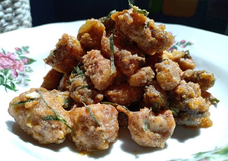 Gurita saus telur asin