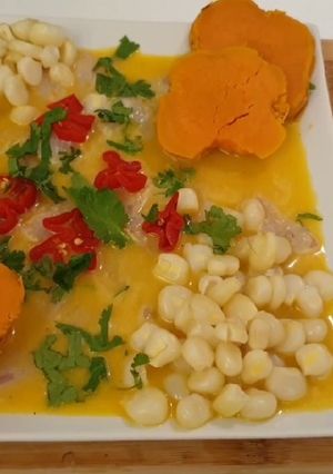 Una foto de Tiradito de pescado peruano