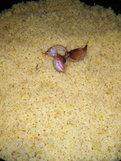 Una foto de Migas de harina en microondas