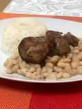 Frijoles con chicharrón