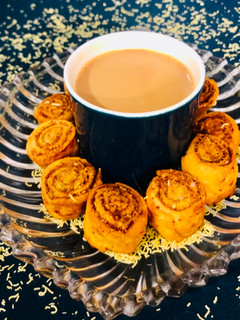 बाकरवडी (bakarvadi recipe in marathi) रेसिपी चे मुख्य फोटो