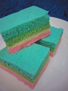 Foto resep Bolu Kukus Pelangi