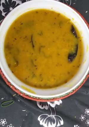 A picture of Khatti dal.