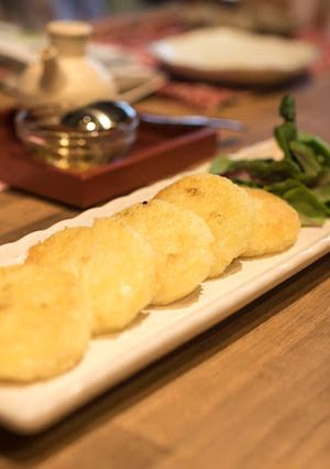 A picture of Cheese stuffed Potato Cakes.