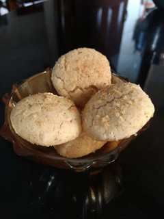 A picture of Coconut cookies.
