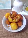 Bola - Bola singkong Isi Gula Merah