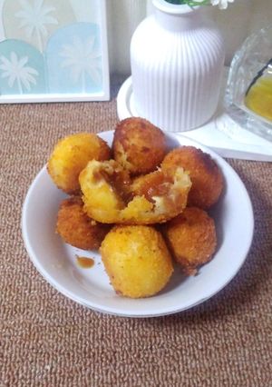 Foto resep Bola - Bola singkong Isi Gula Merah