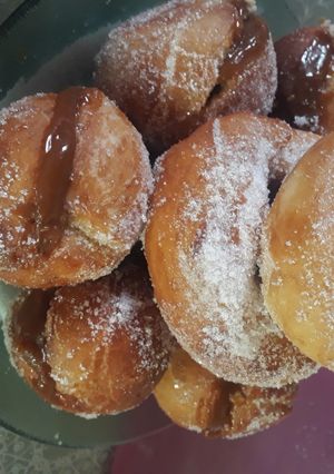 Una foto de Bolitas de fraile y rosquillas