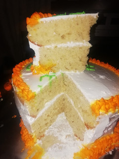 A picture of Lemon cake #cakers#team contest.