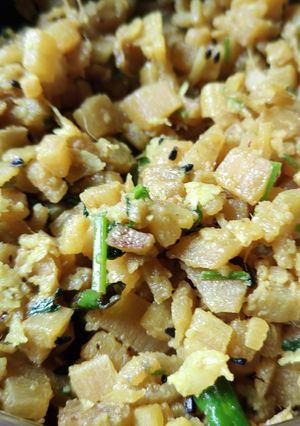 থোড় ঘন্ট (thor ghonto recipe in Bengali) রেসিপির প্রধান ছবি