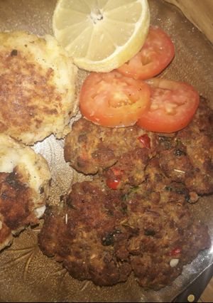 Una foto de Hamburguesas de carne molida en sartén