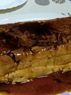 Una foto de Flan de galletas y café