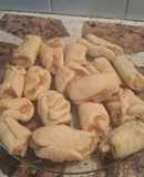 Bizcochitos materos rellenos con crema de cebada