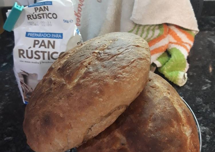 Pan rústico con semillas de lino