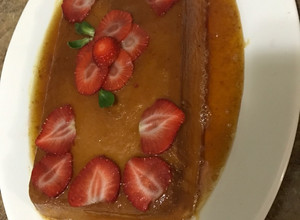 Una foto de Flan de leche condensada. (Estilo Dominicano/Sin horno)