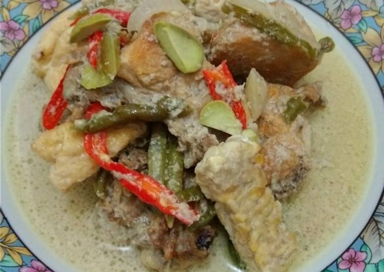 Resep Ayam gulai tauco ala &#34;Dapur Mayang&#34; Lezat