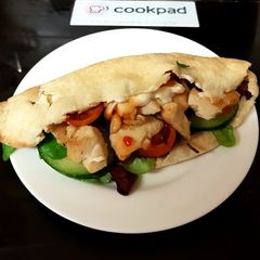 My Quick Tasty Chicken on pitta bread, so good 😁 A picture of My Quick Tasty Chicken on pitta bread, so good 😁.