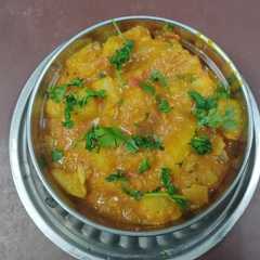 A picture of Potato Kurma.