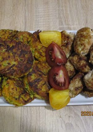 Cukkinis répa röszti görögös fasírttal recept fotója