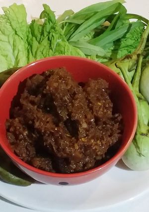 A picture of Spicy Tamarind Paste with Stir-Fried Ground Pork.