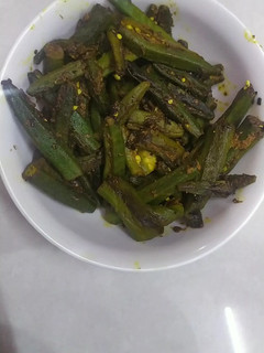 मसाला भिंडी (masala bhindi recipe in Hindi) रेसिपी मुख्य फोटो