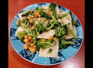 Una foto de Ravioles con Brócoli y Garbanzo