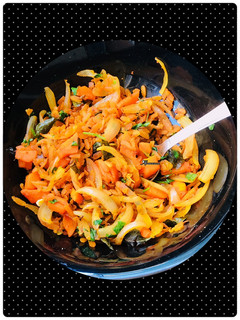 A picture of Onion poha.