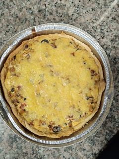 Una foto de Quiche lorraine de verduras y bacon