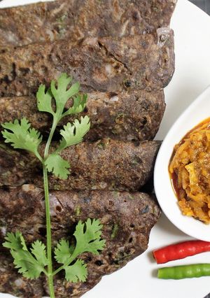 A picture of Ragi Flour Cheela.
