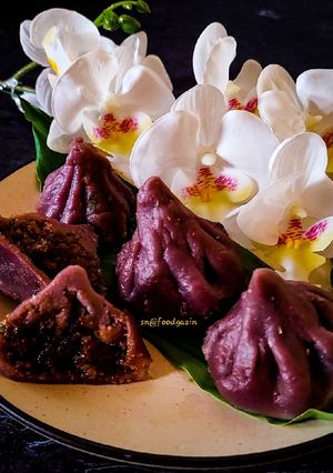 A picture of Gulkand Paan Ukadiche Modak.