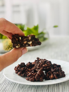 Una foto de Rocas de chocolate 🍫