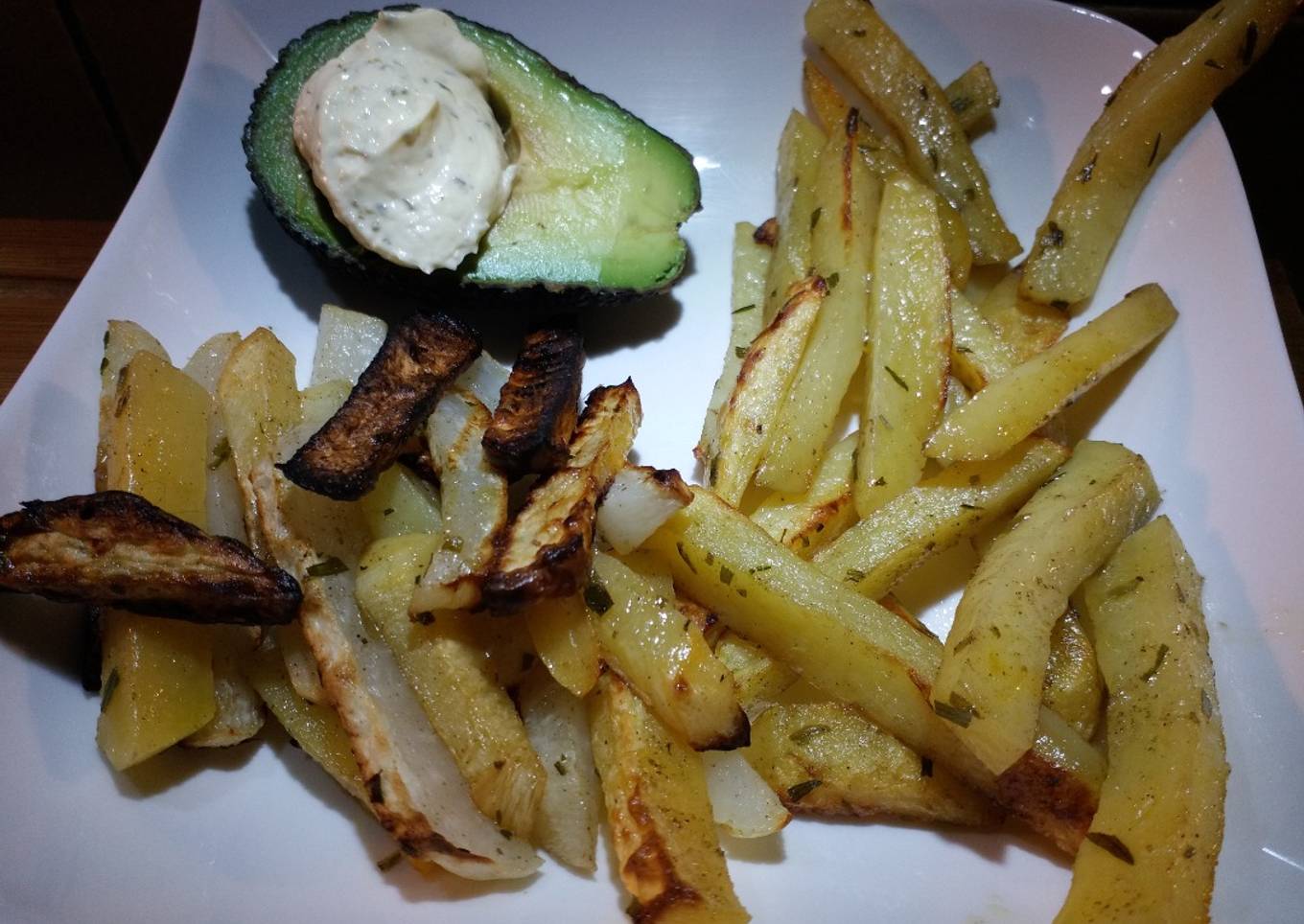 Frites de navets et de pommes de terre